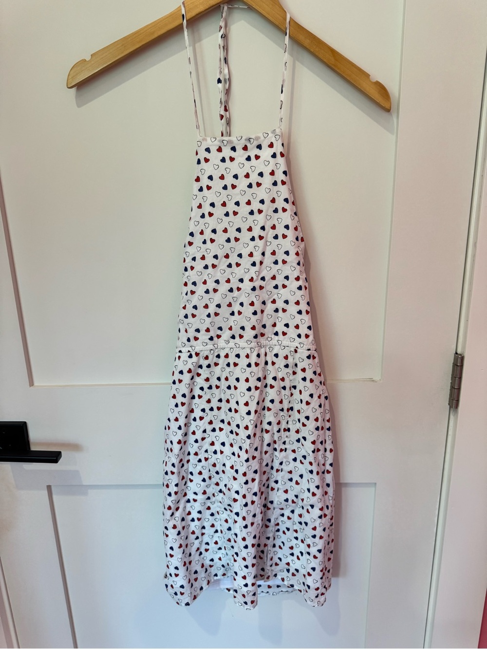 Francesca's mi ami White Dress with Red and Navy Heart Print